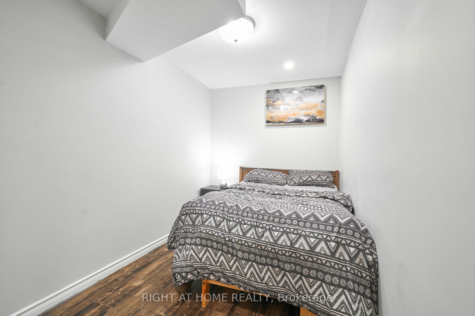 17 Bellotti Cres Property Photo 11