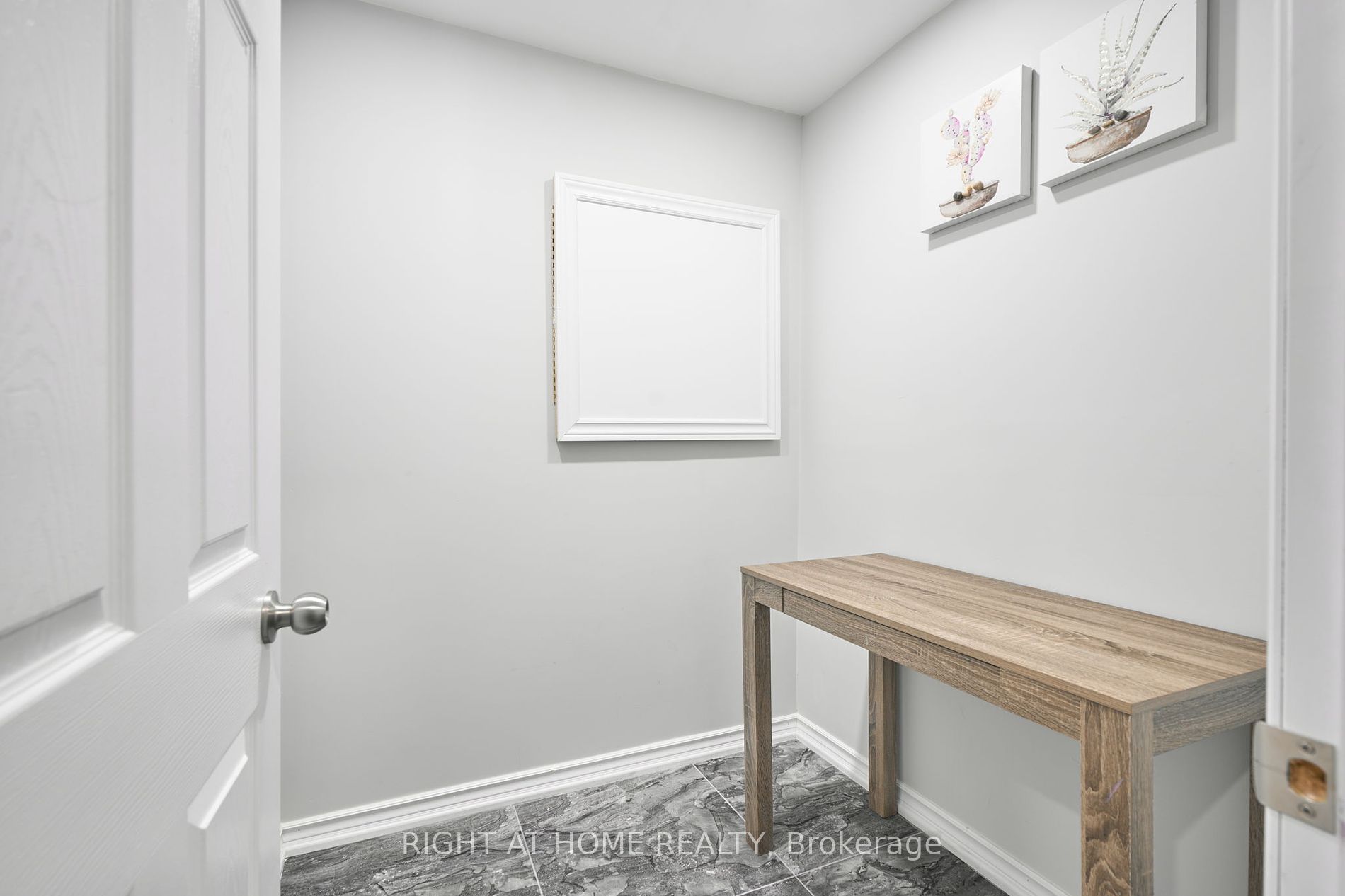 17 Bellotti Cres Property Photo 13