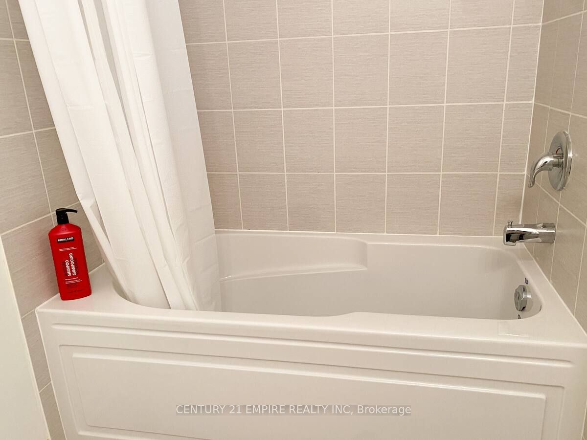 13 Steamboat Way Property Photo 4