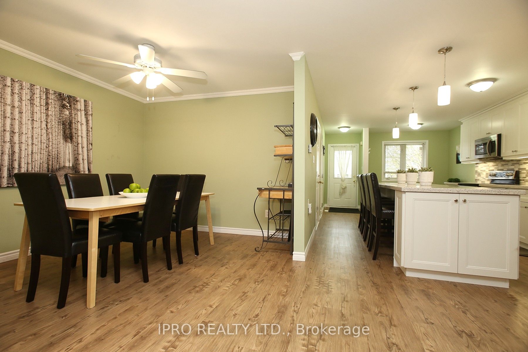 57 Bushford St Property Photo 3