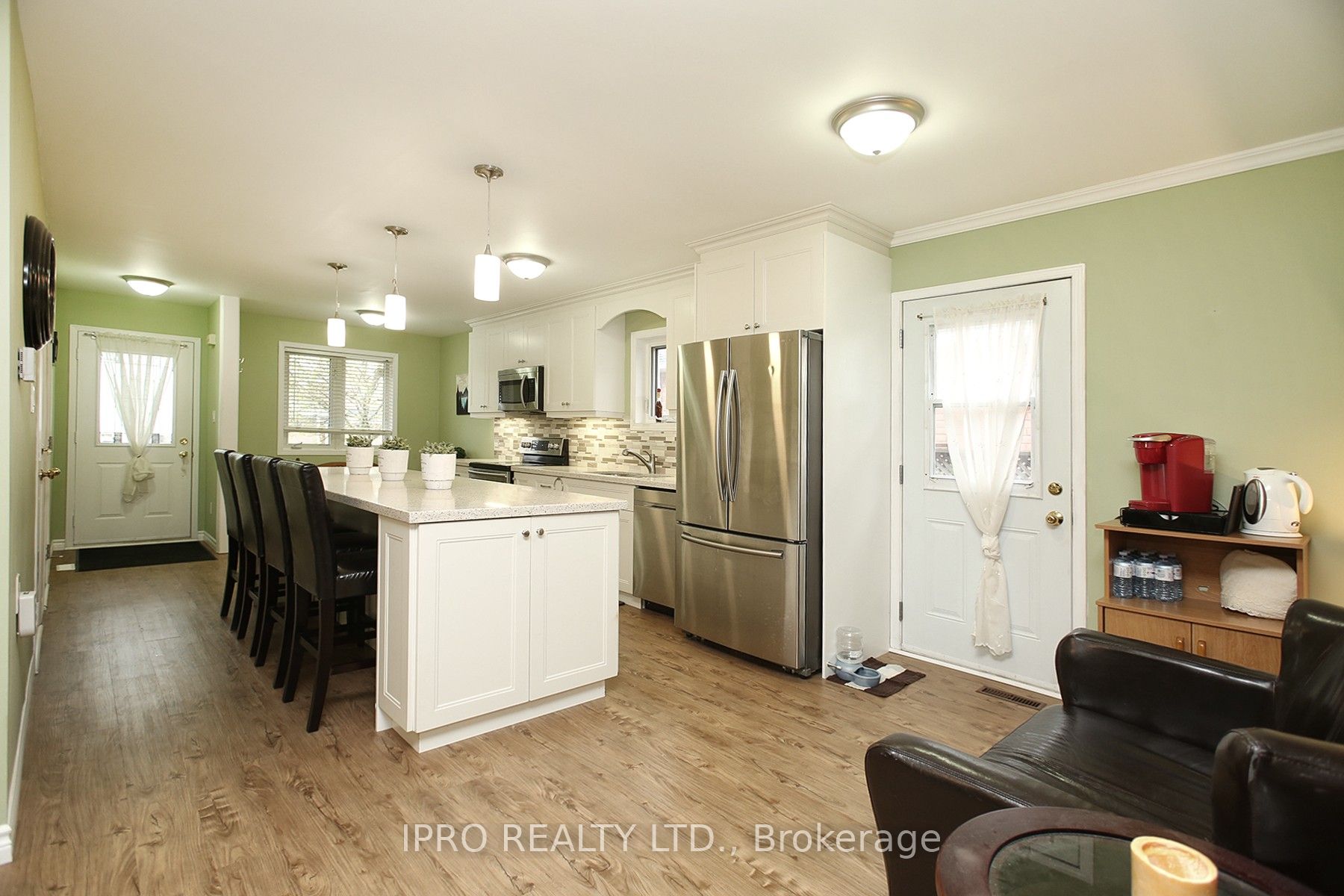 57 Bushford St Property Photo 12