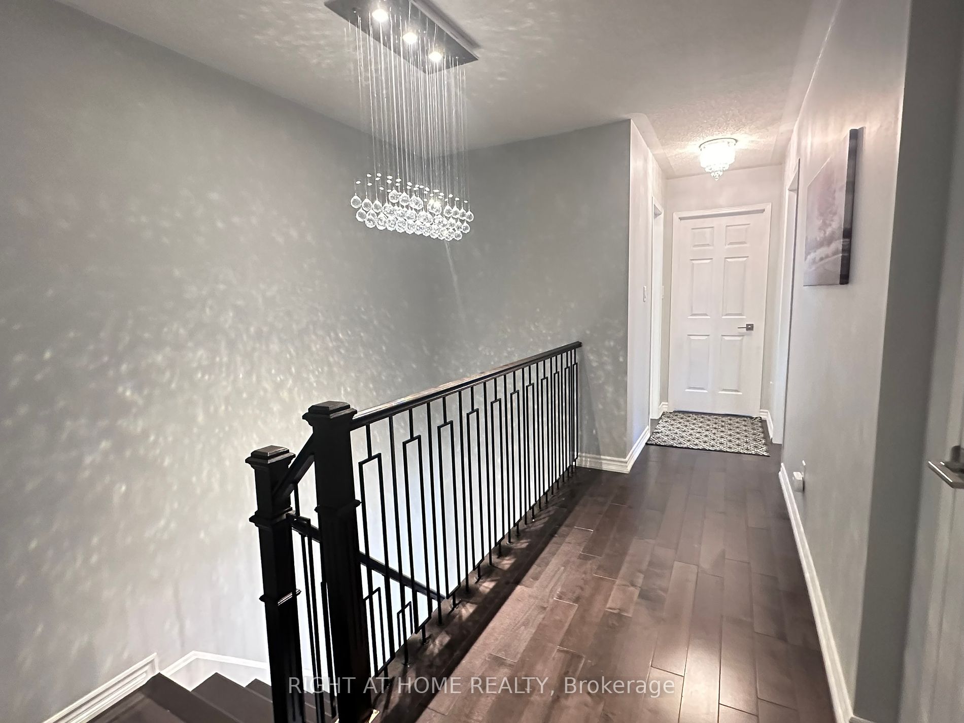 18 Howling Cres Property Photo 12