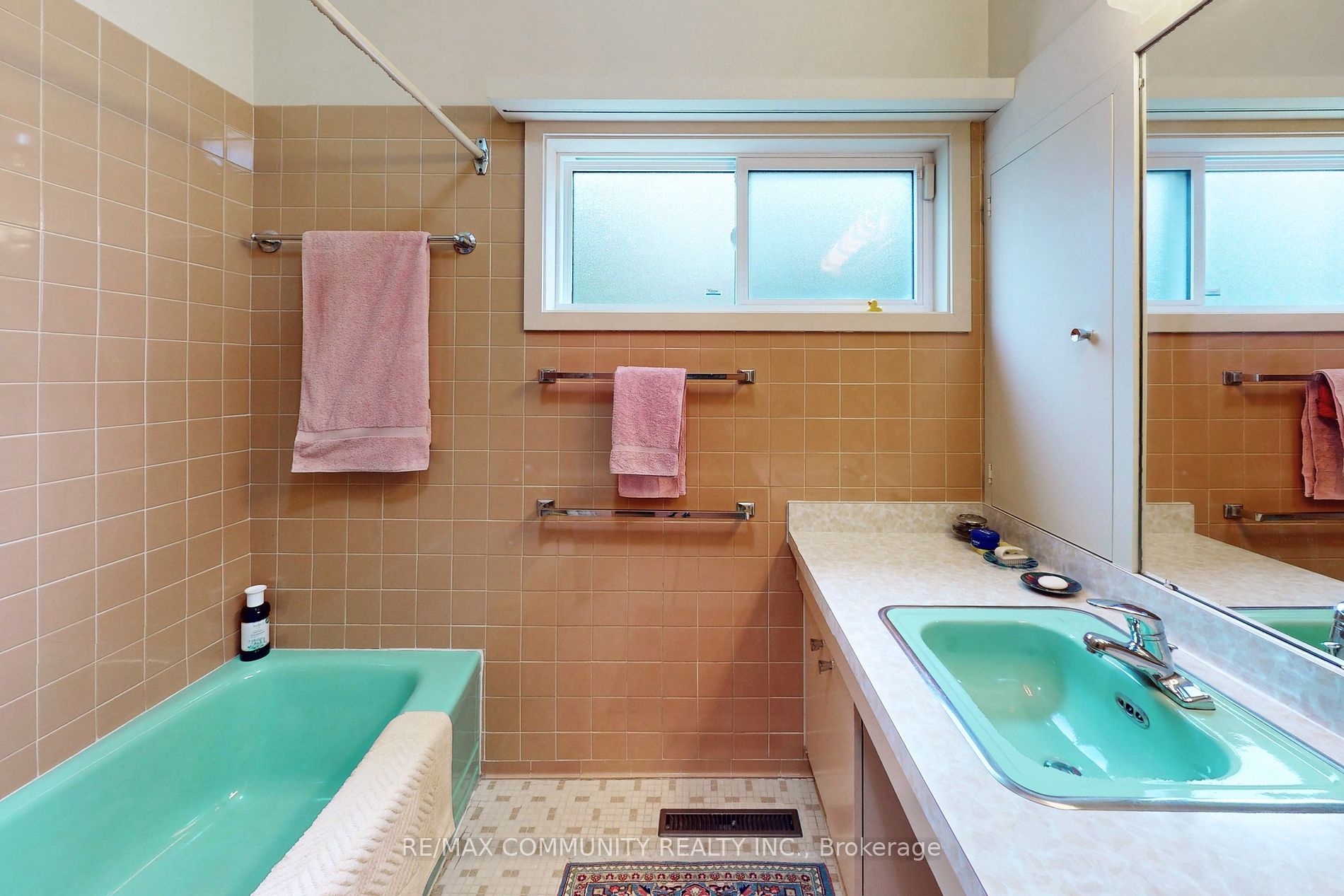 59 Hill Cres Property Photo 18