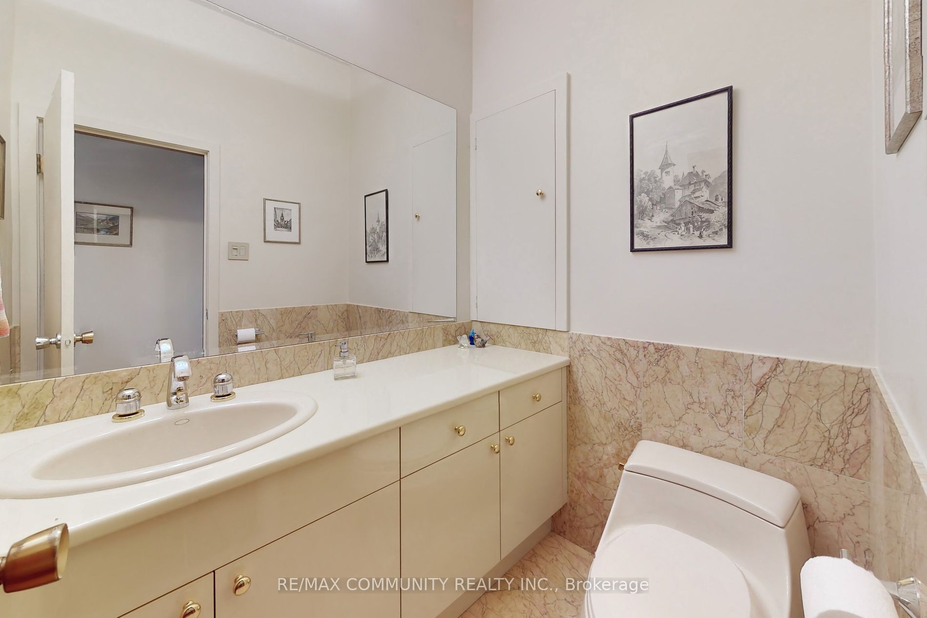 59 Hill Cres Property Photo 24