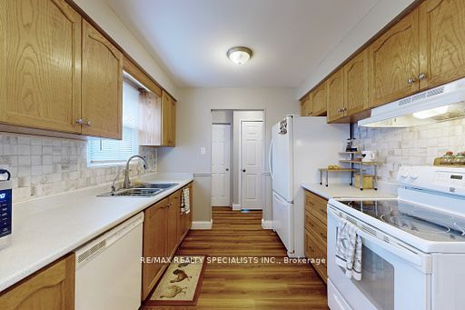 408 Century St Property Photo 21