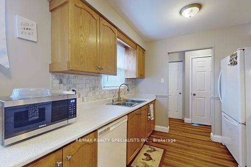 408 Century St Property Photo 22