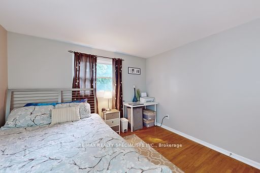 408 Century St Property Photo 27