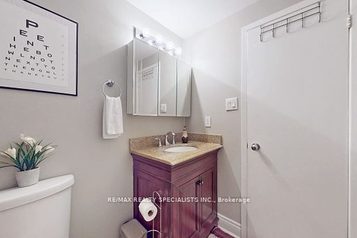 408 Century St Property Photo 31