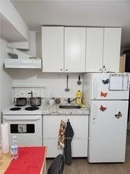 140 Gowan Ave Property Photo 4