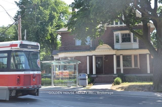 443 Broadview Ave S Property Photo 2