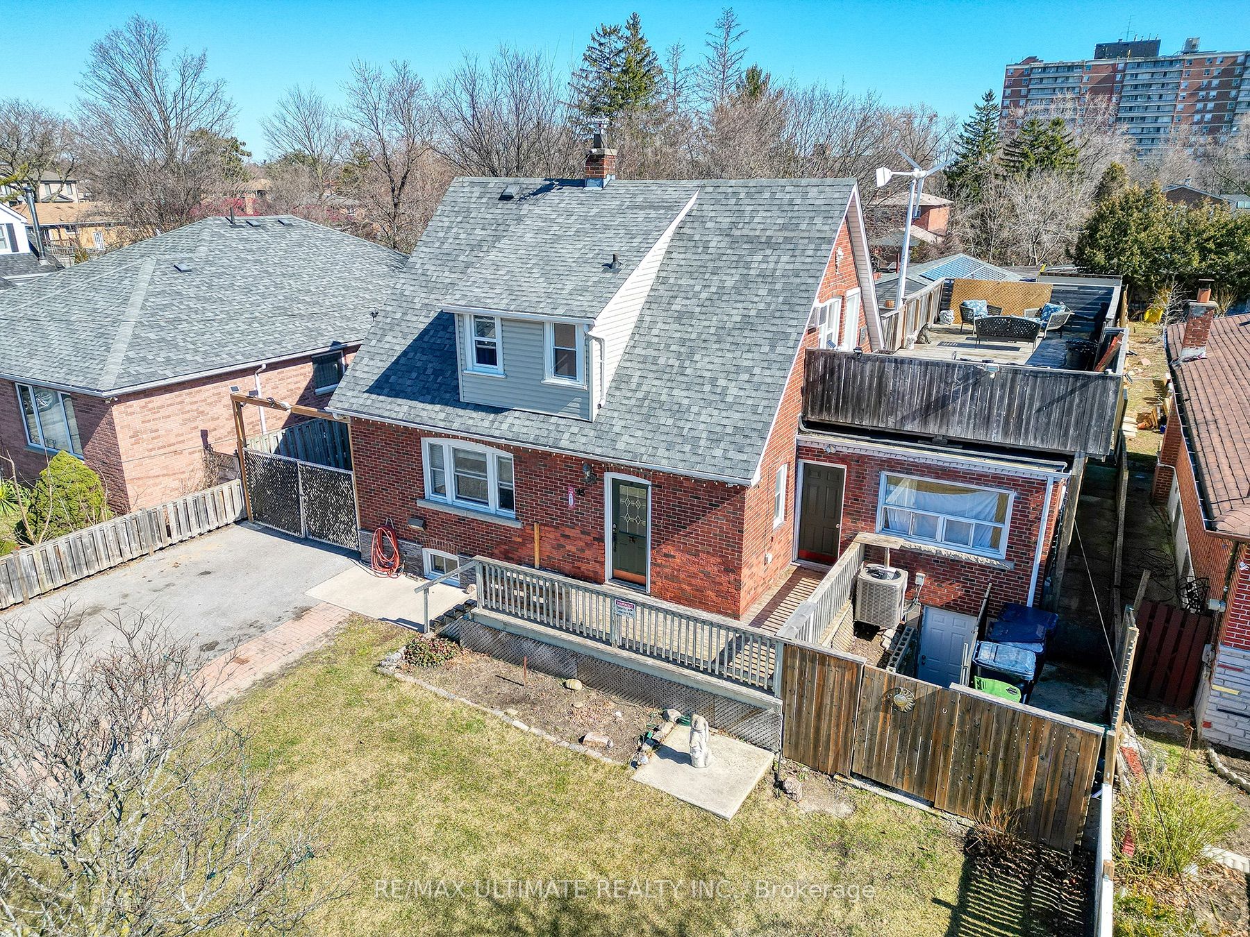 45 Rodda Blvd Property Photo 35