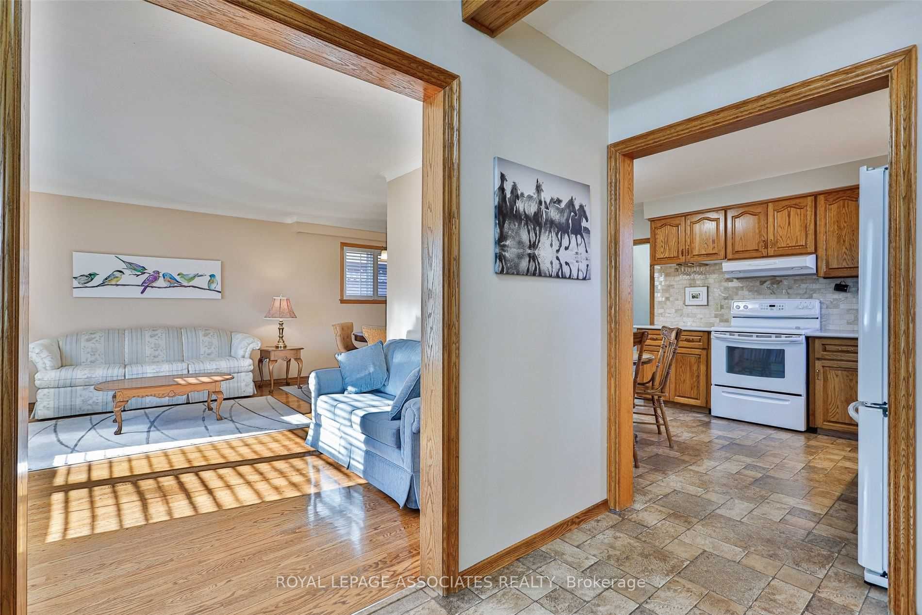 166 Lynnbrook Dr Property Photo 8