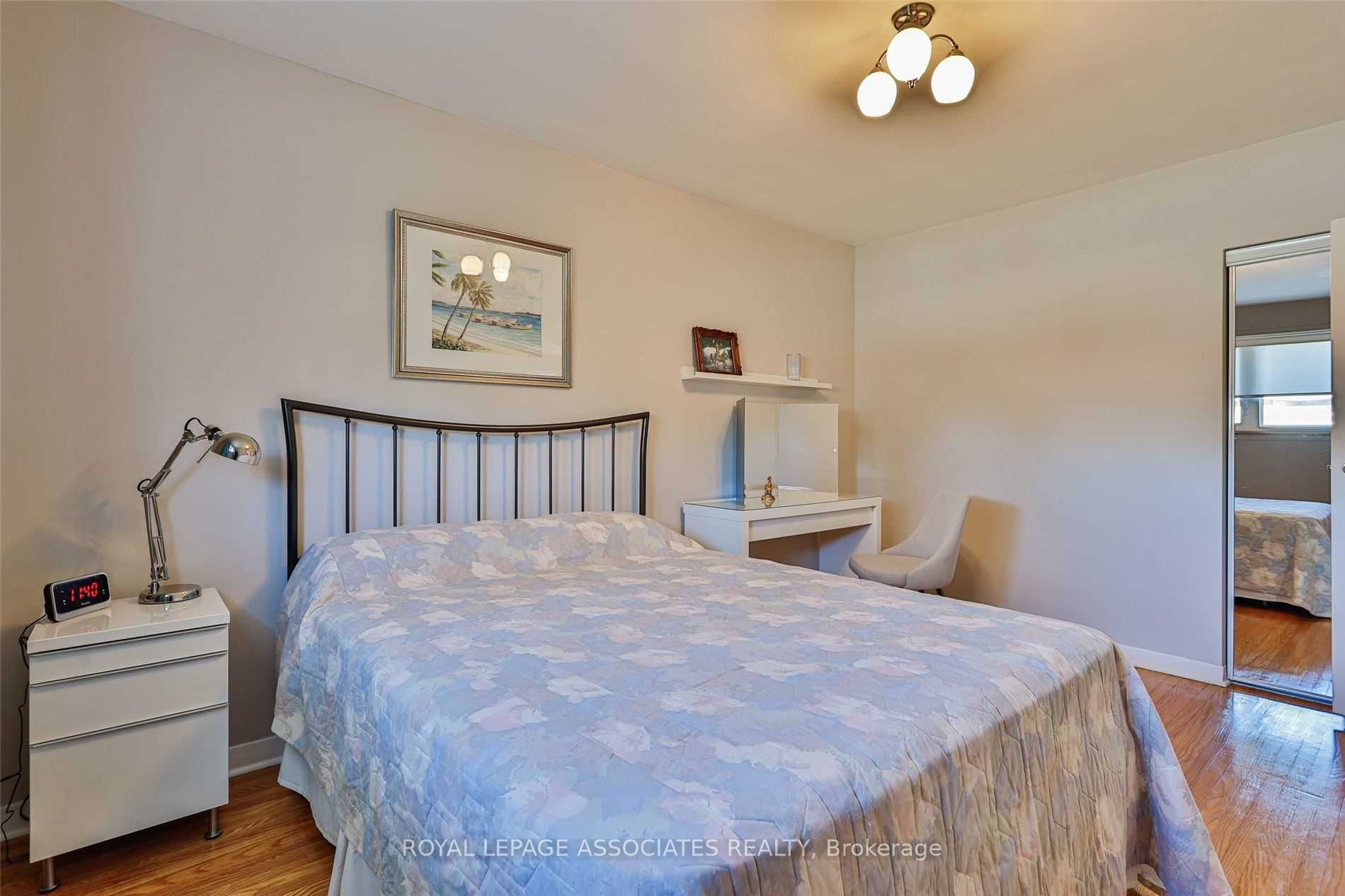 166 Lynnbrook Dr Property Photo 17