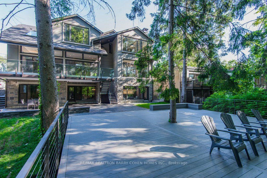 22 Glenwood Cres Property Photo 1