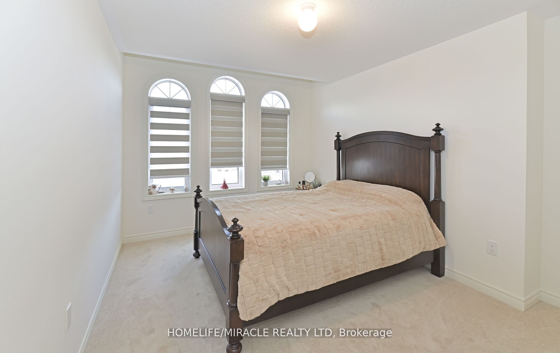 656 Fleetwood Dr Property Photo 19