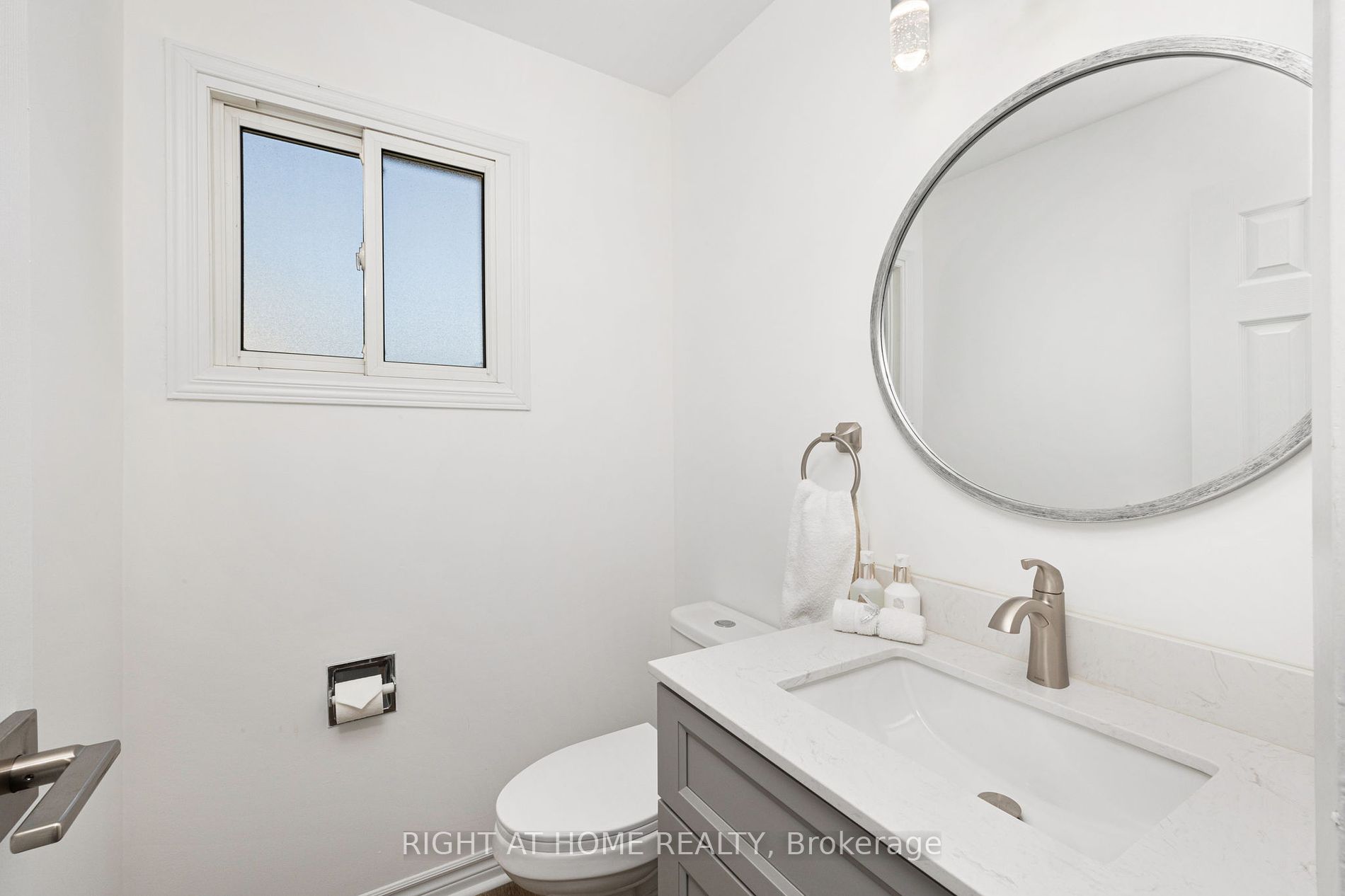 700 Harmony Rd N 58 Property Photo 3