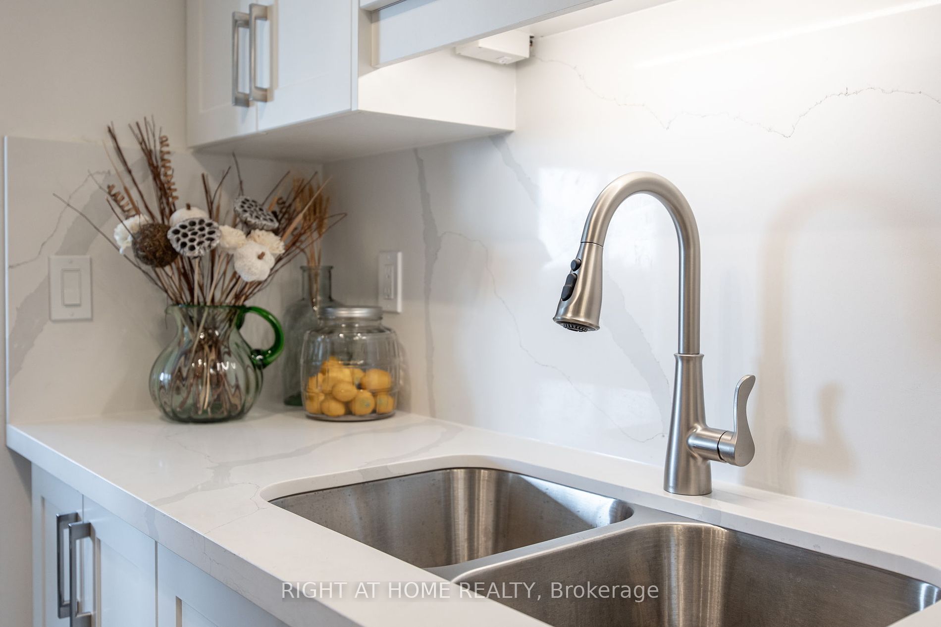 700 Harmony Rd N 58 Property Photo 12