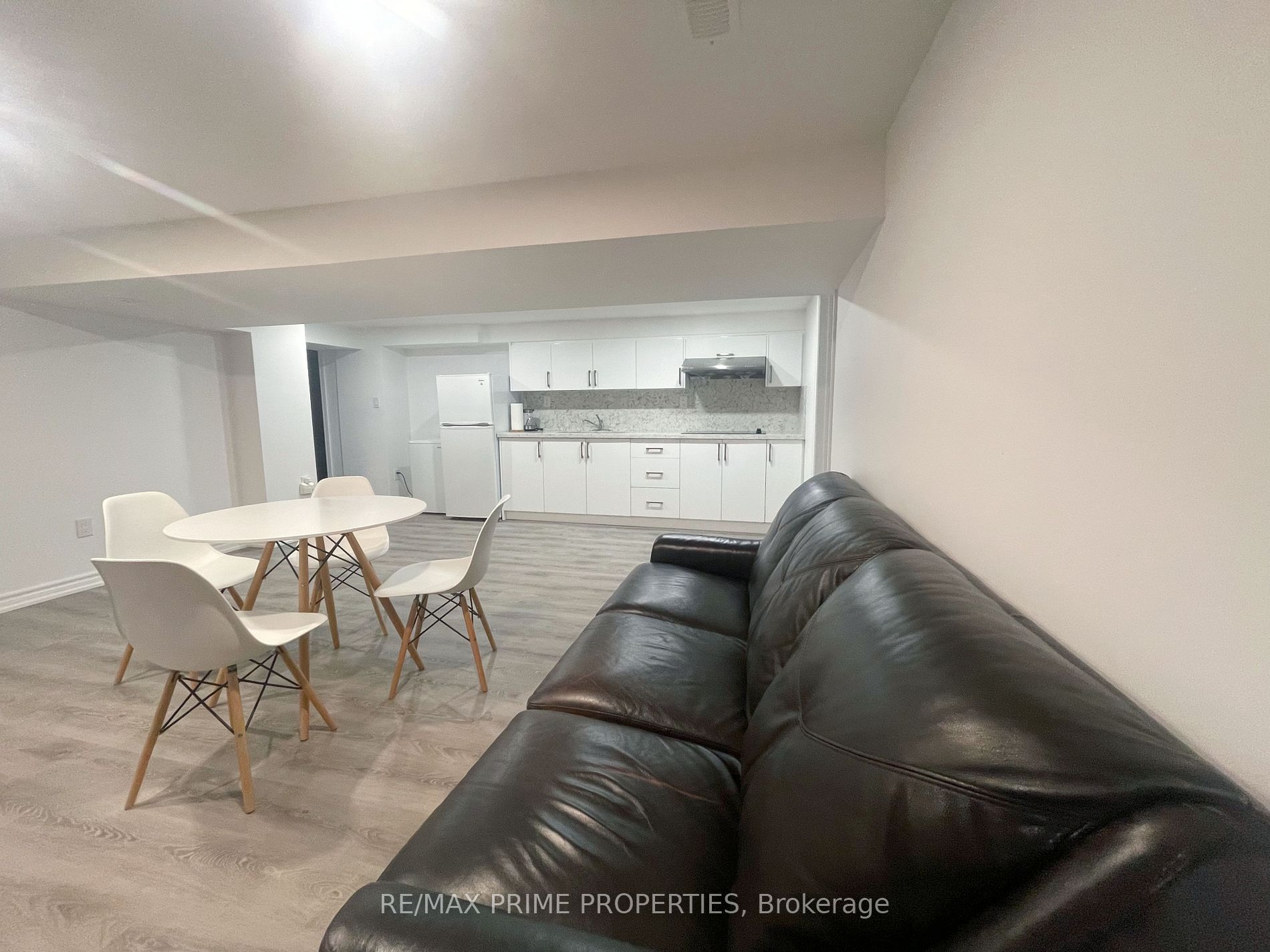 67 Dennett Dr Property Photo 2