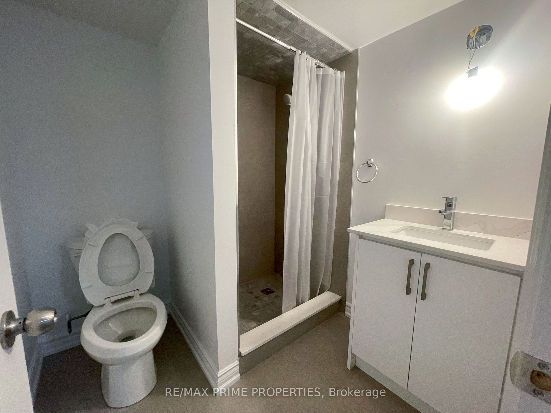 67 Dennett Dr Property Photo 12