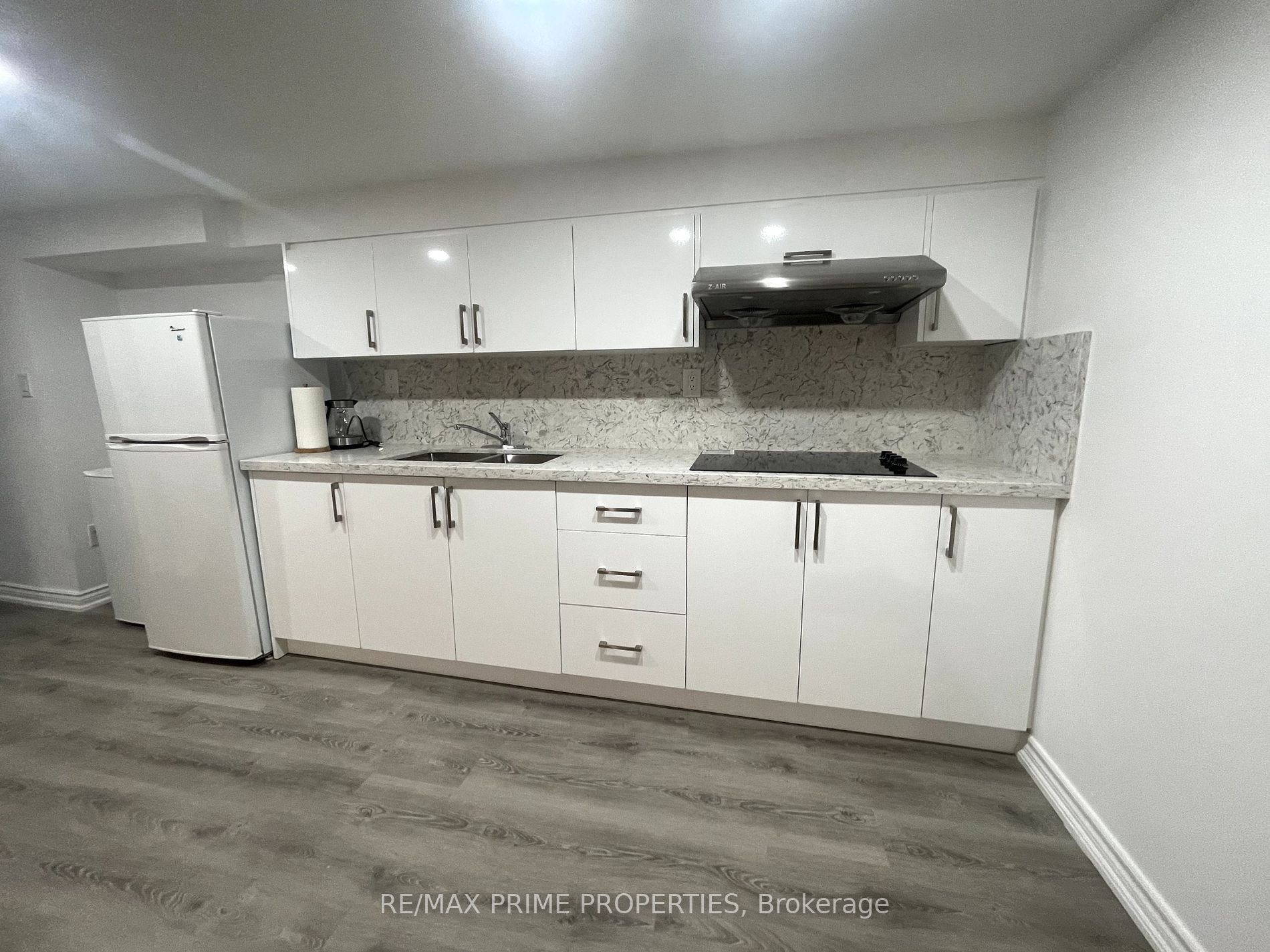 67 Dennett Dr Property Photo 16