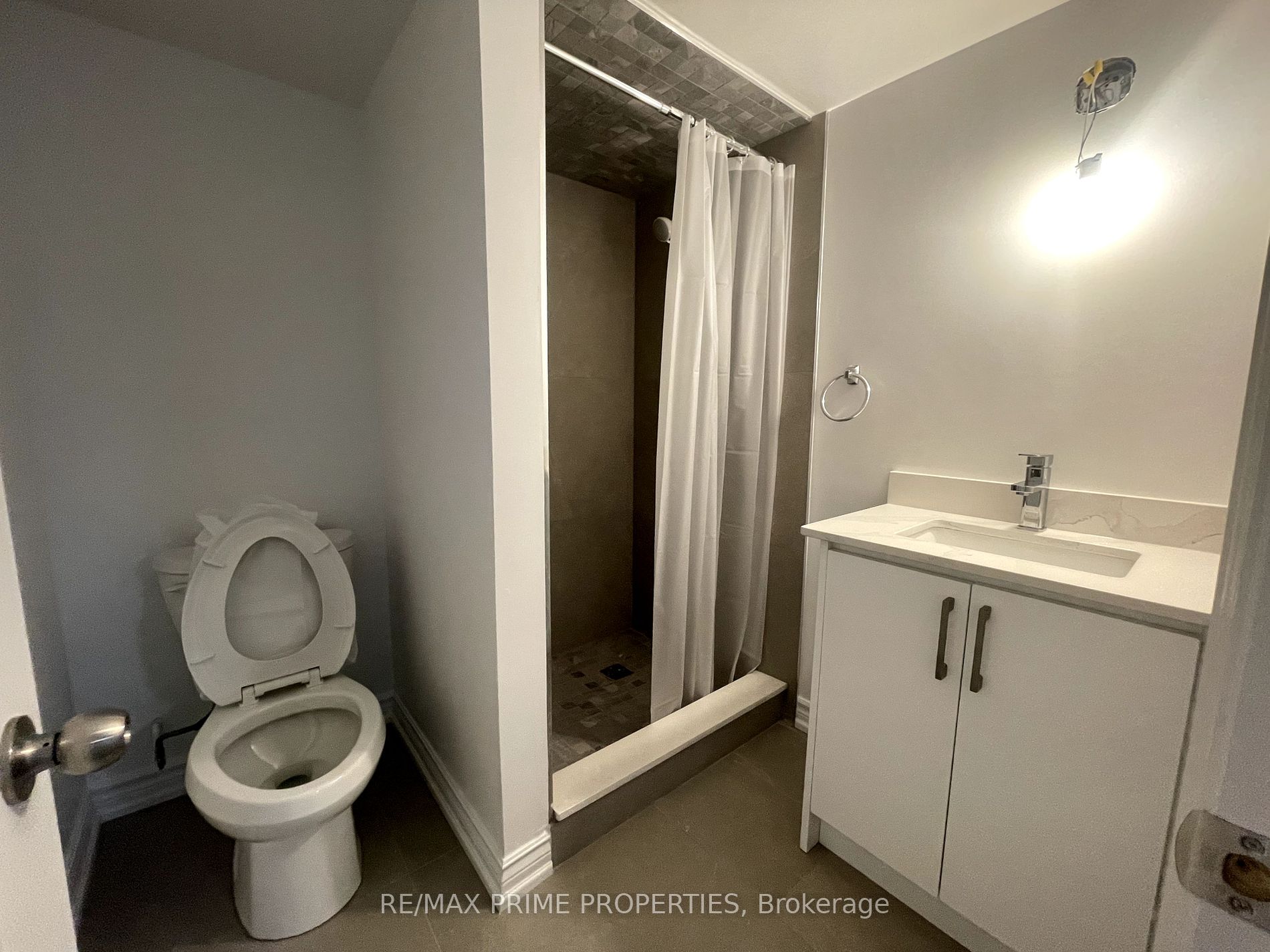 67 Dennett Dr Property Photo 18