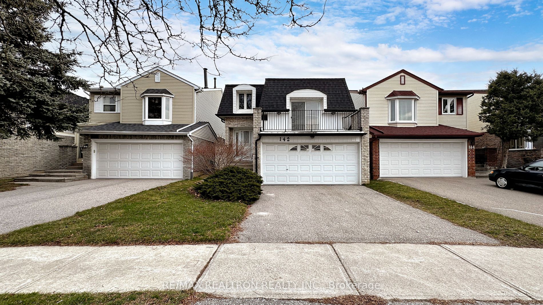 142 Wintermute Blvd Property Photo