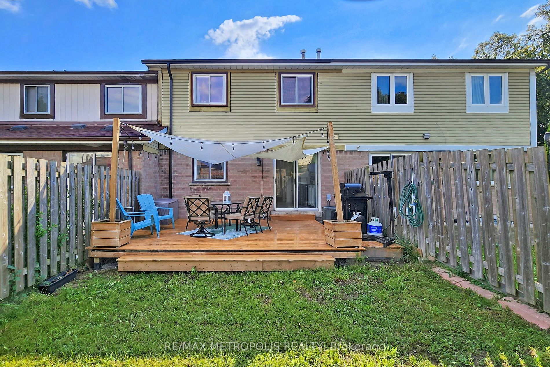 62 Dunthorne Crt Property Photo 33
