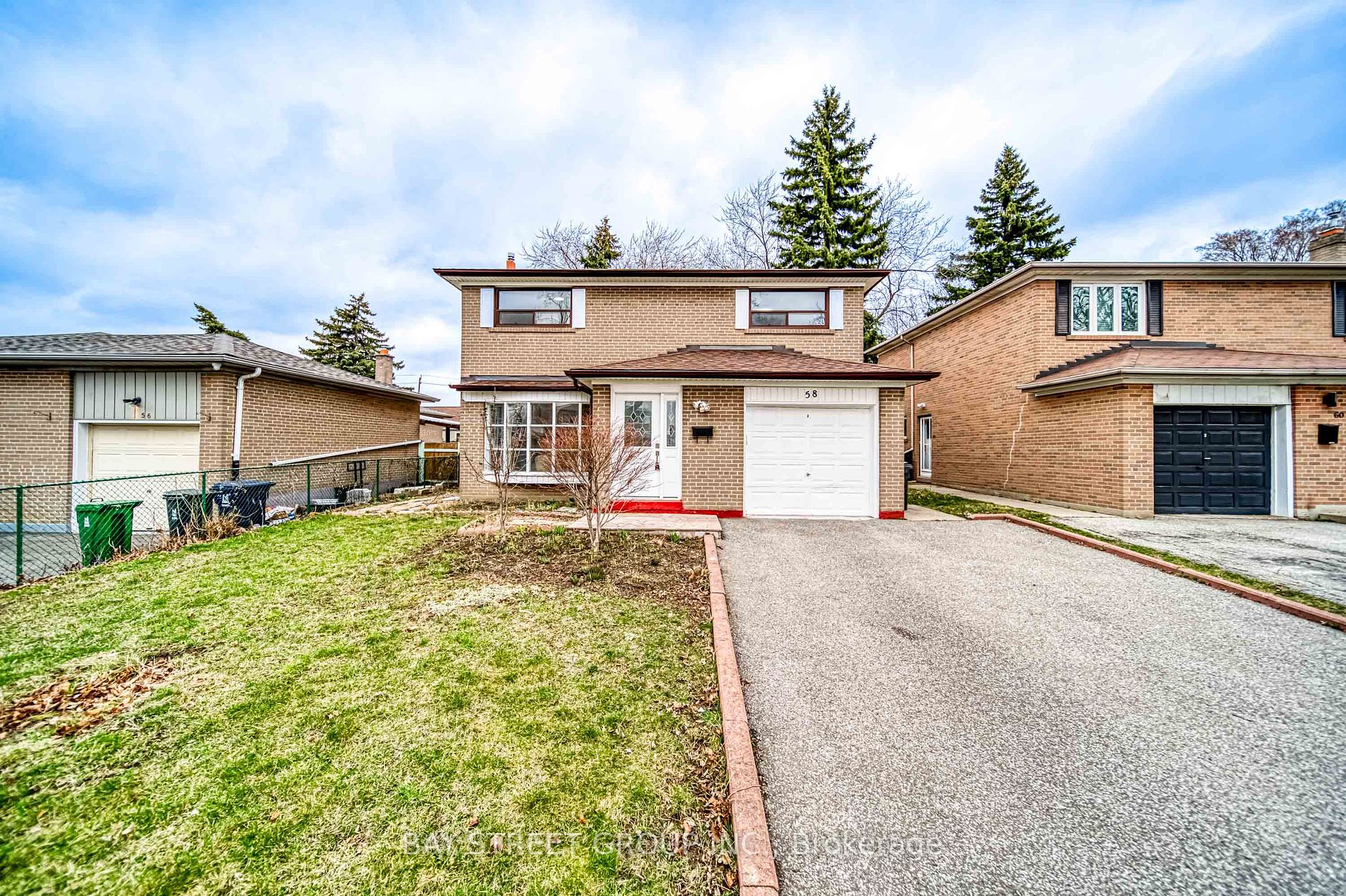 58 Sonmore Dr Property Photo 1