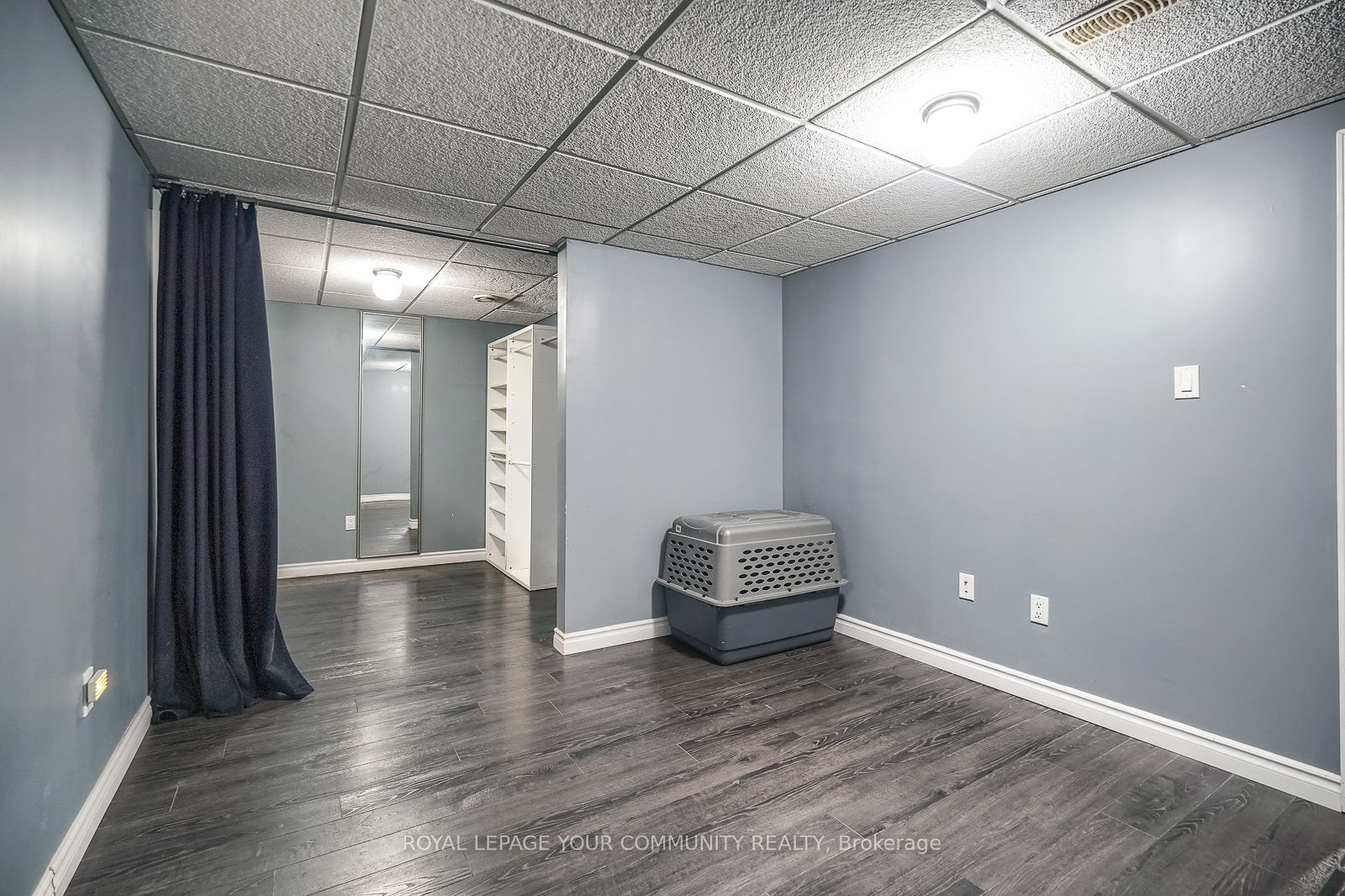 81 Harland Cres Property Photo 32