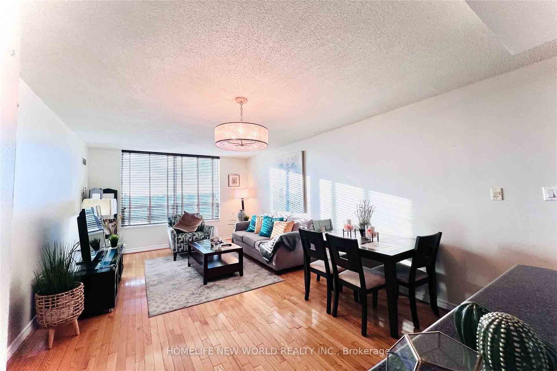 125 Omni Dr 28 Property Photo 4