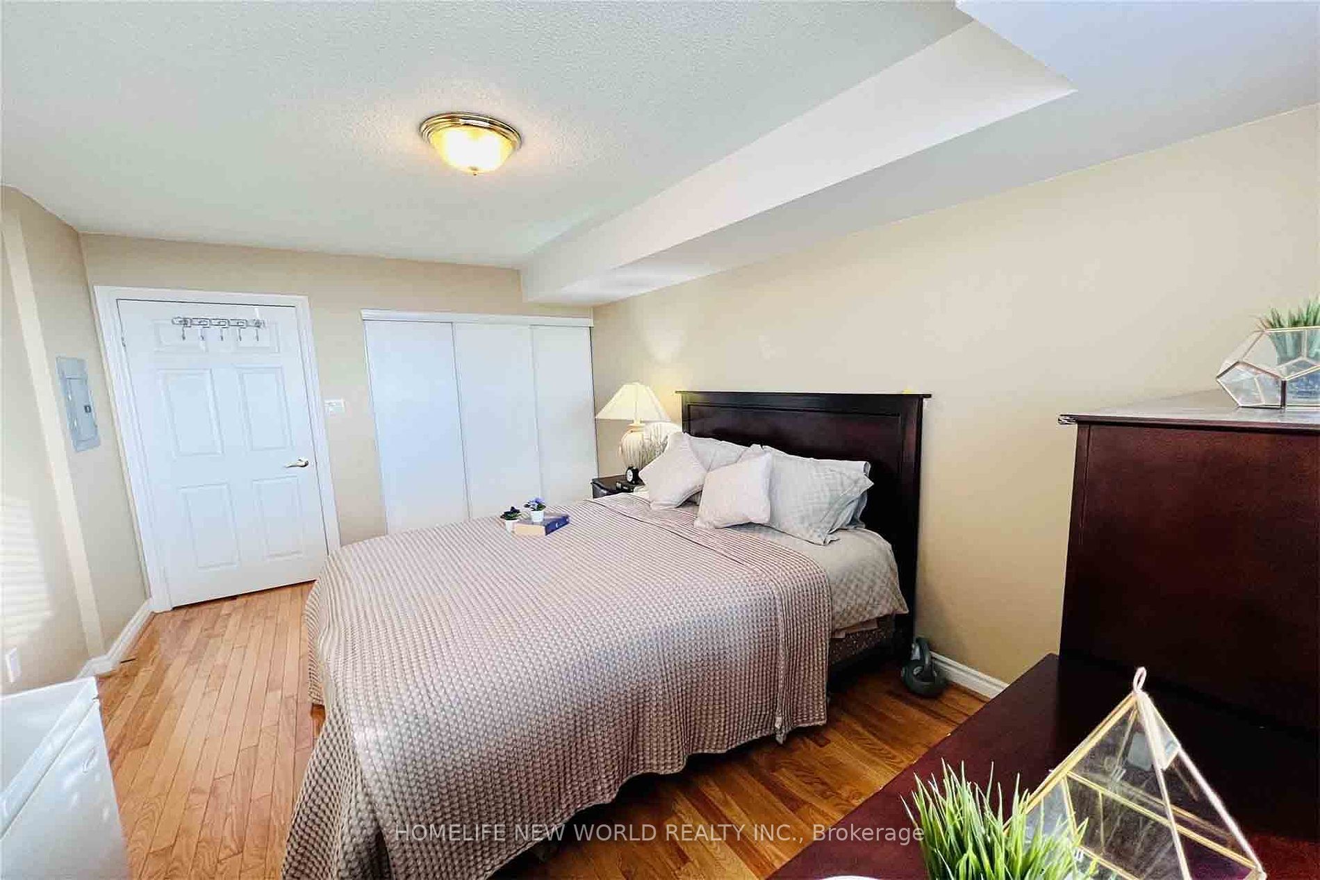 125 Omni Dr 28 Property Photo 6