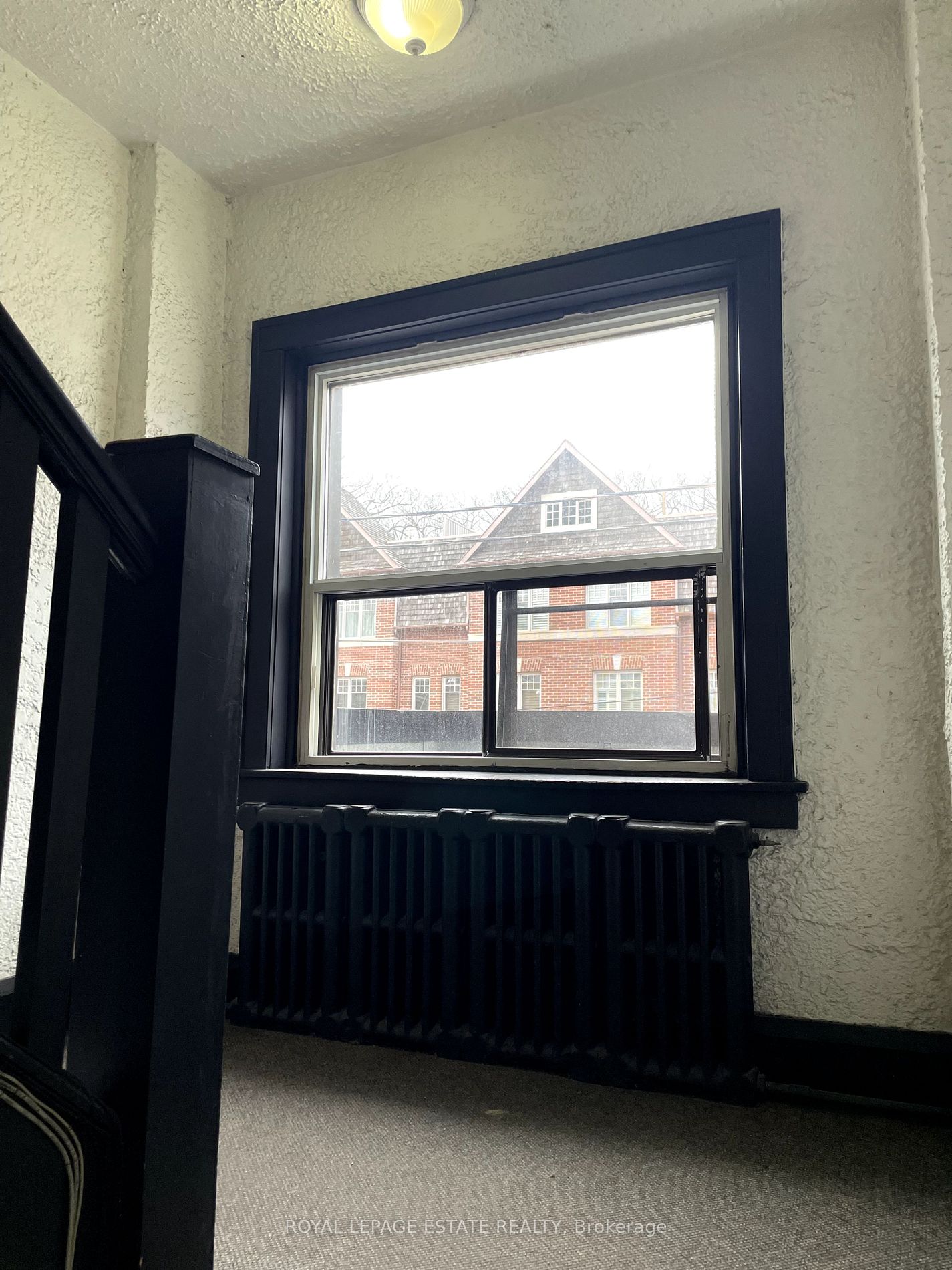 2449 Queen St E 04 Property Photo 6