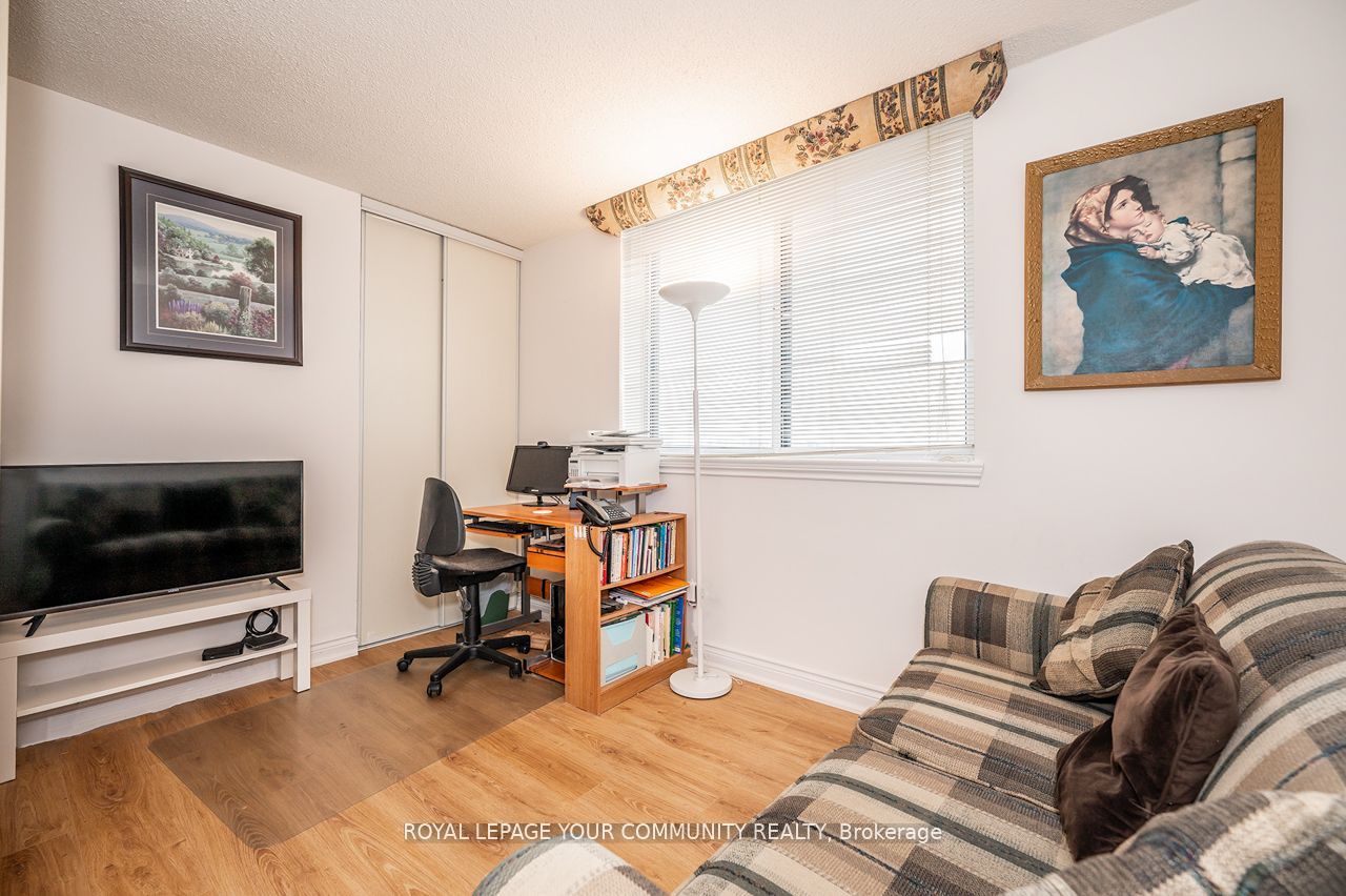 1665 Victoria Park Ave 6 Property Photo 5