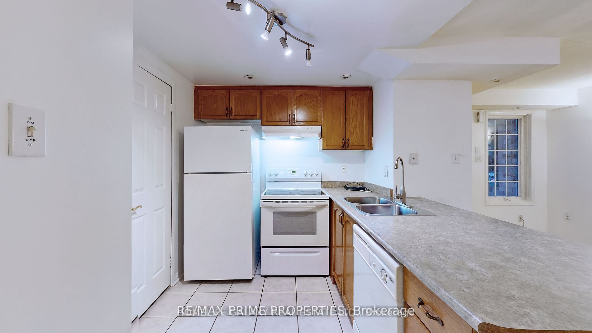 42 Pinery Tr 54 Property Photo 5
