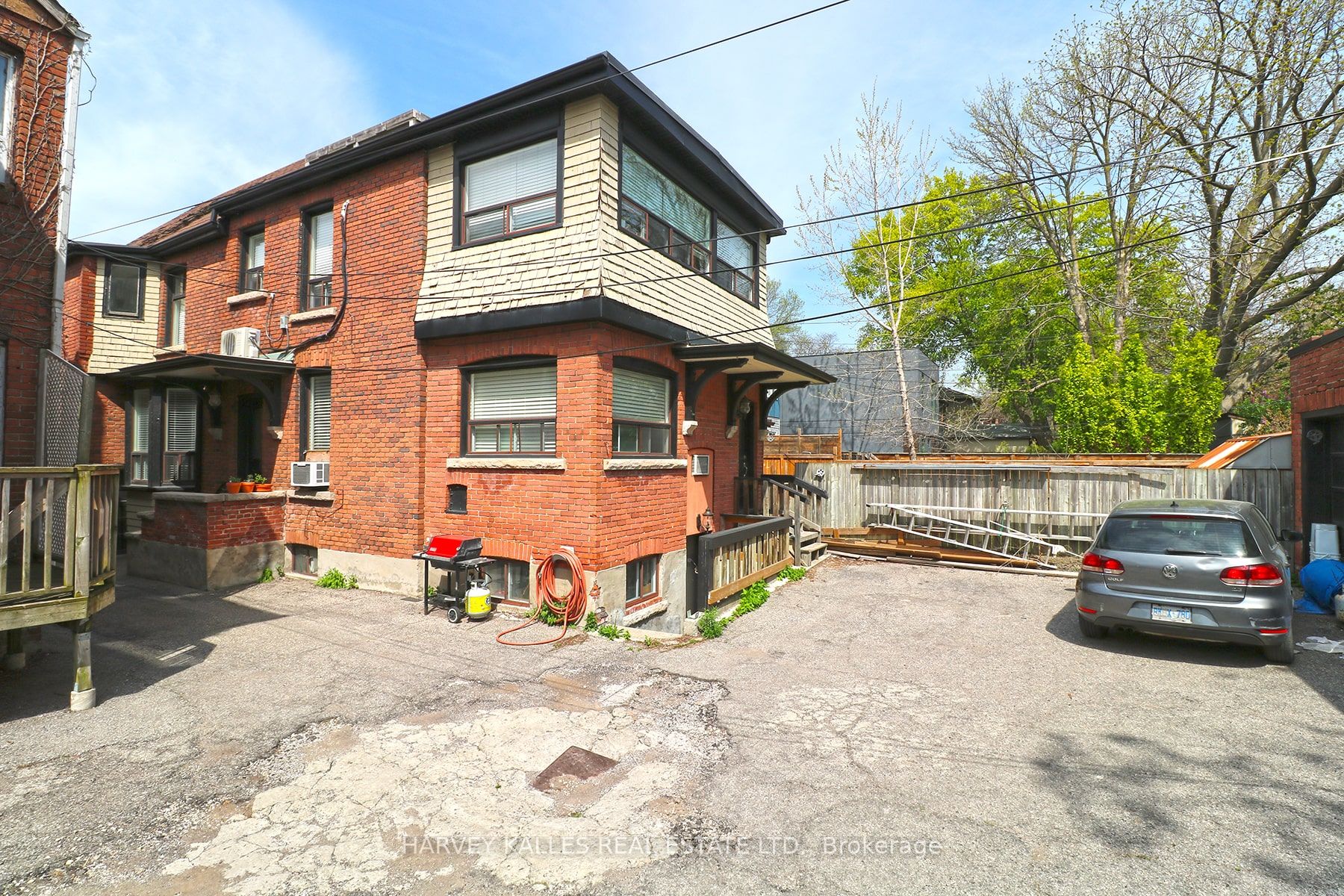 27 Hiawatha Rd Property Photo 13