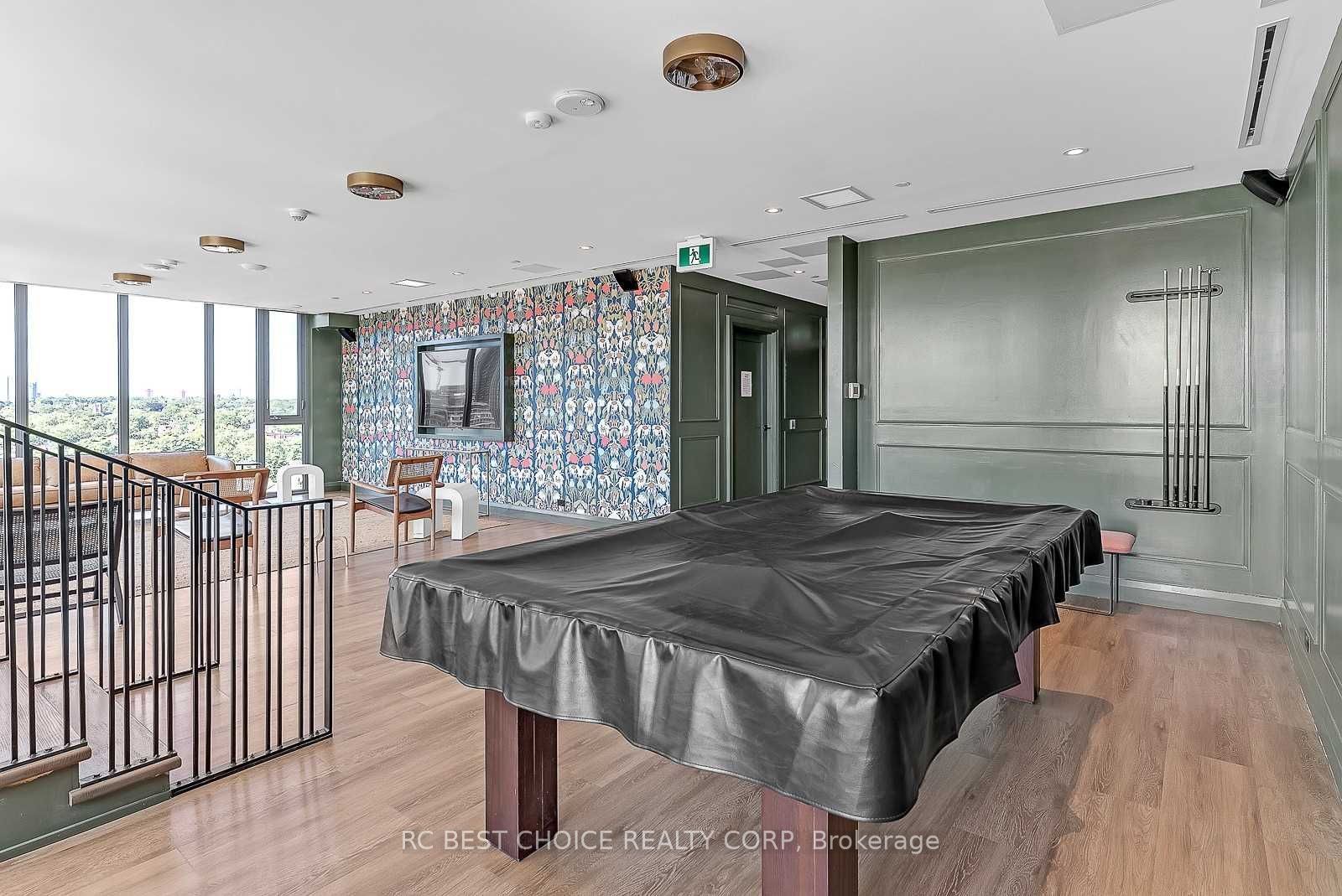 30 Baseball Pl 06 Property Photo 12