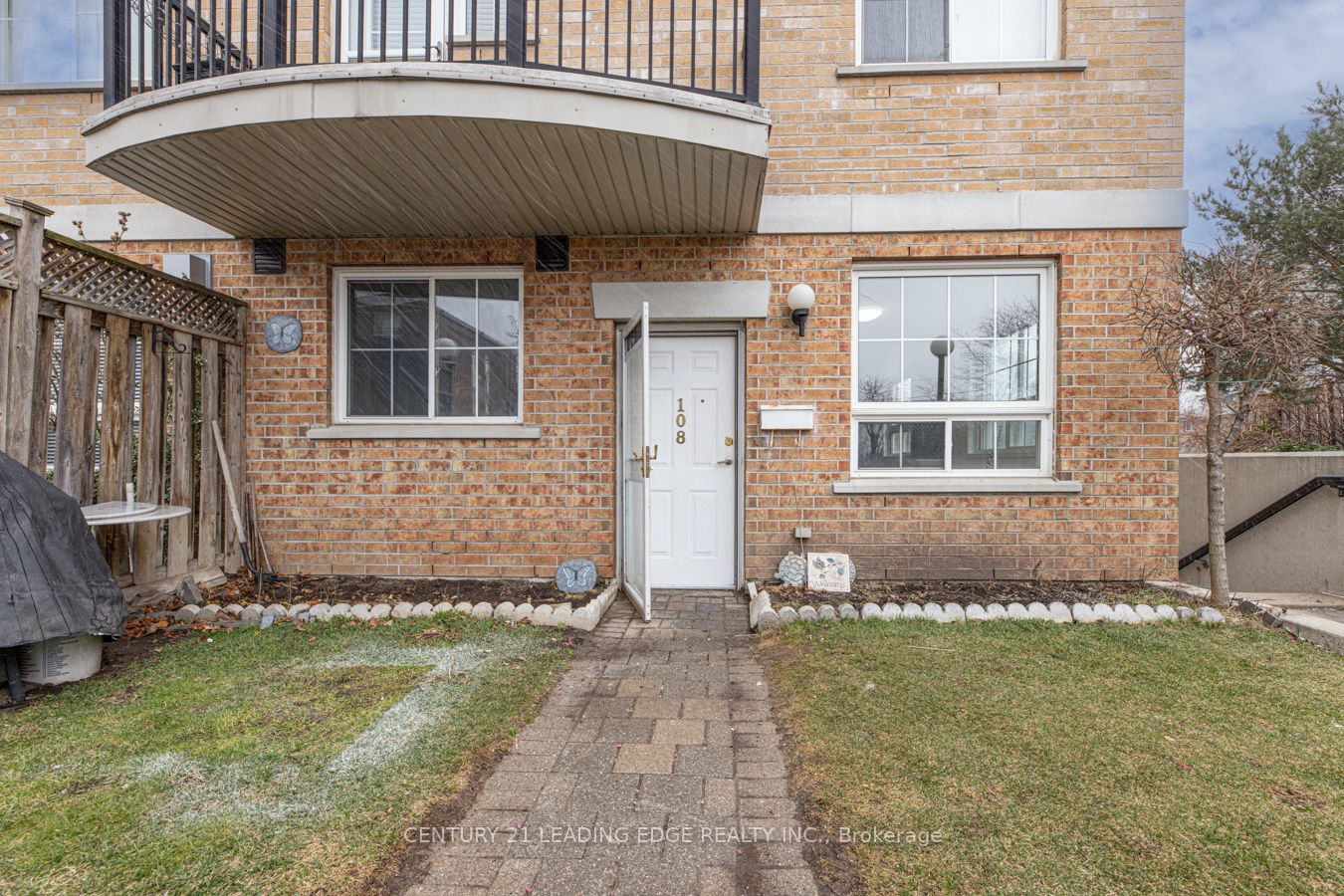 1785 Eglinton Ave E 8 Property Photo