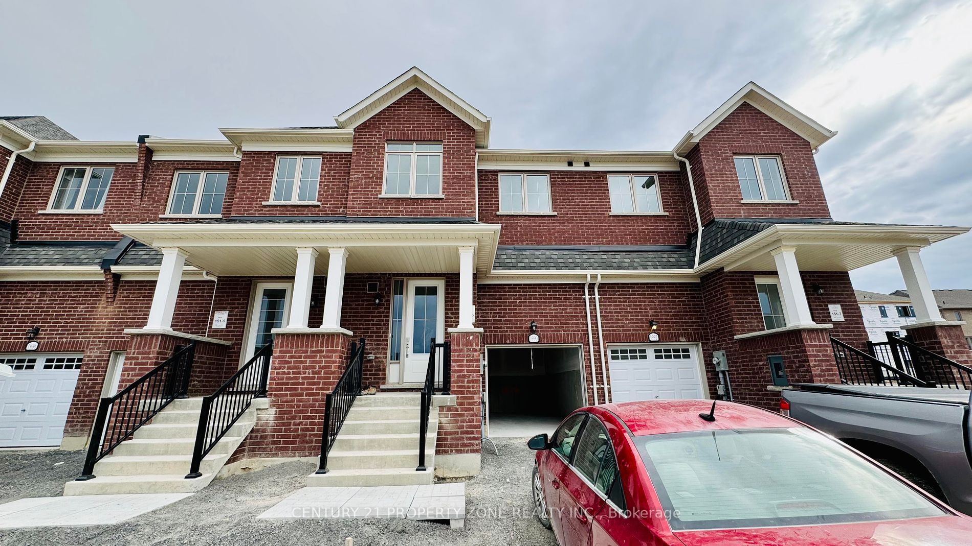 1990 Lowry Dr Property Photo