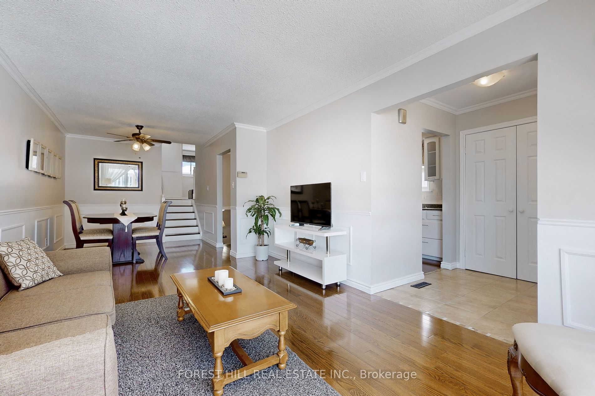 15 Marbury Crt Property Photo 8
