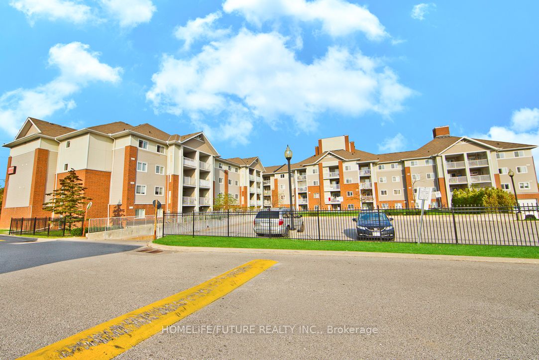 5235 Finch Ave E 40 Property Photo 1