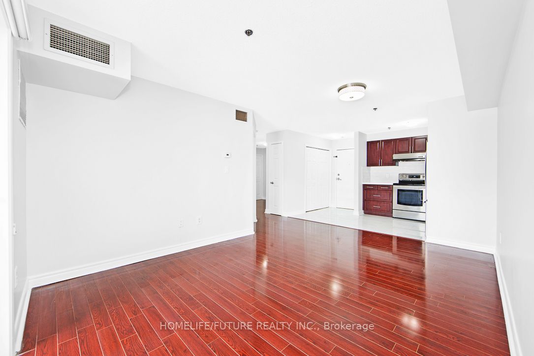 5235 Finch Ave E 40 Property Photo 4