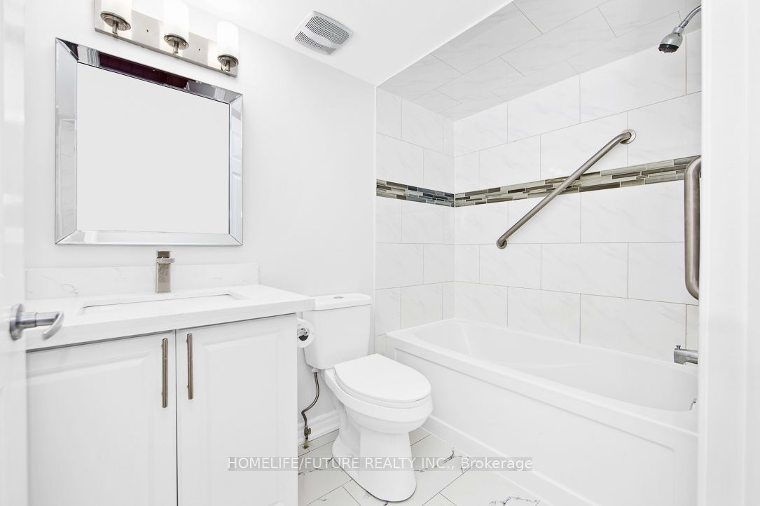 5235 Finch Ave E 40 Property Photo 9