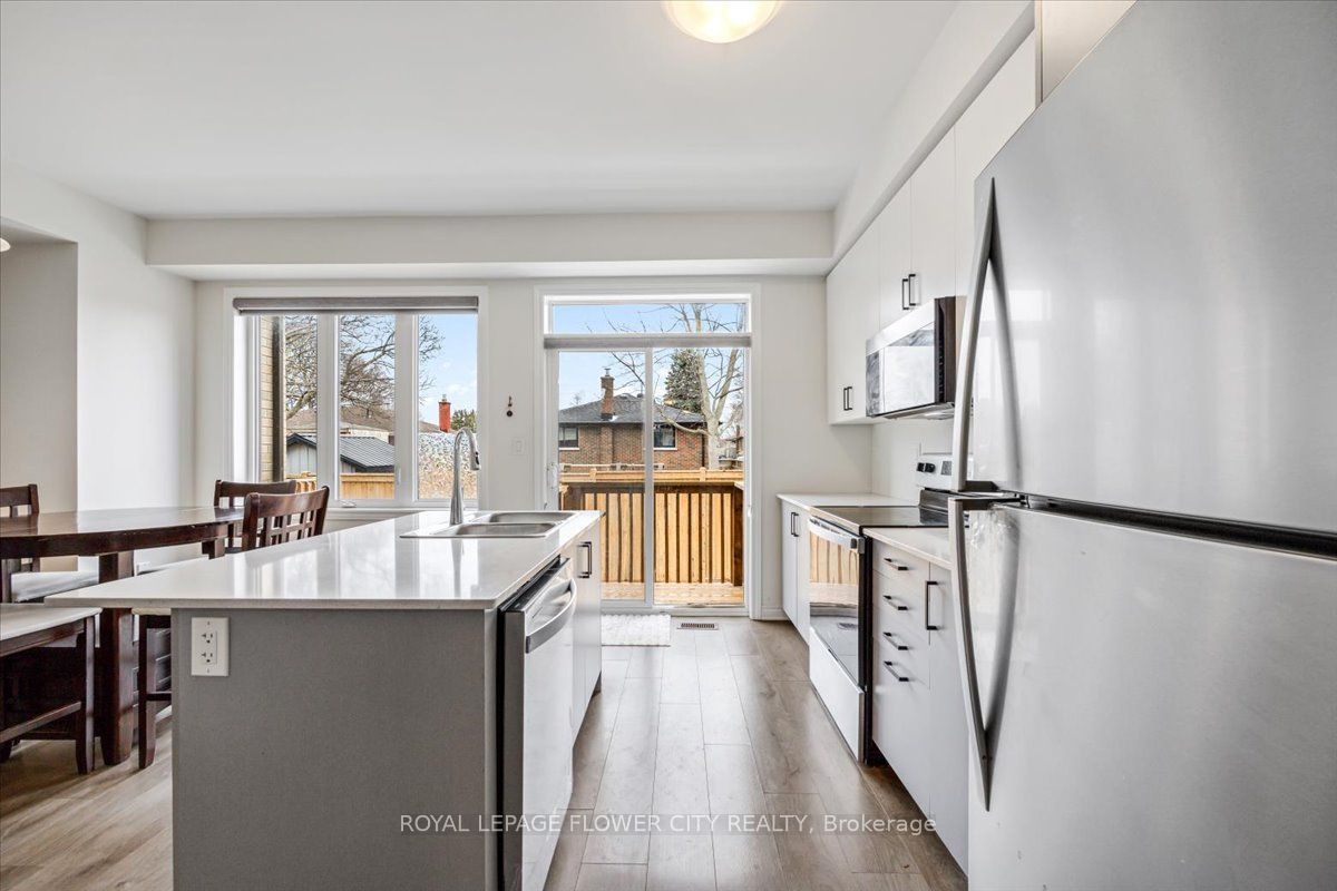 338 Okanagan Path Property Photo 11