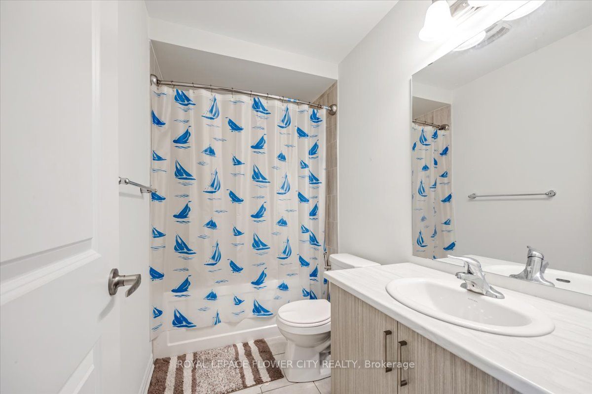 338 Okanagan Path Property Photo 16