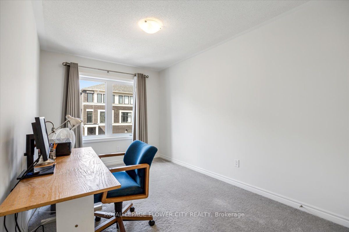 338 Okanagan Path Property Photo 27