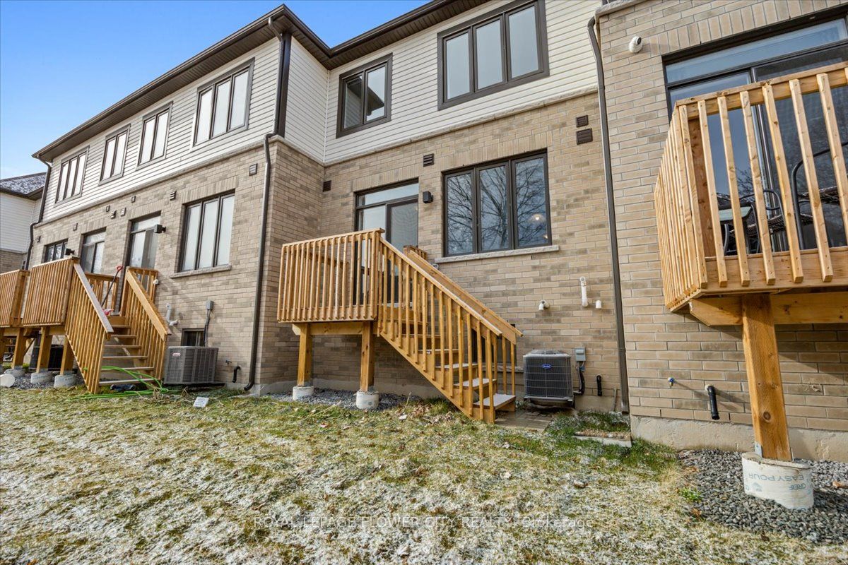 338 Okanagan Path Property Photo 32