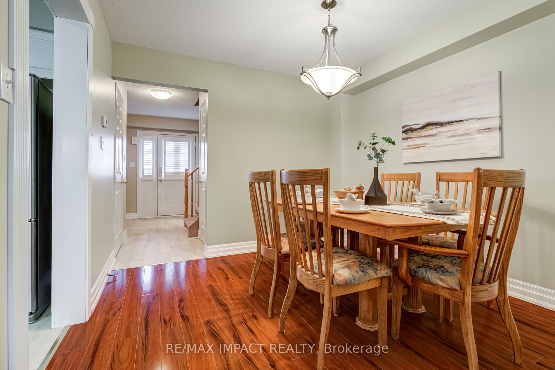 672 Coldstream Dr Property Photo 8