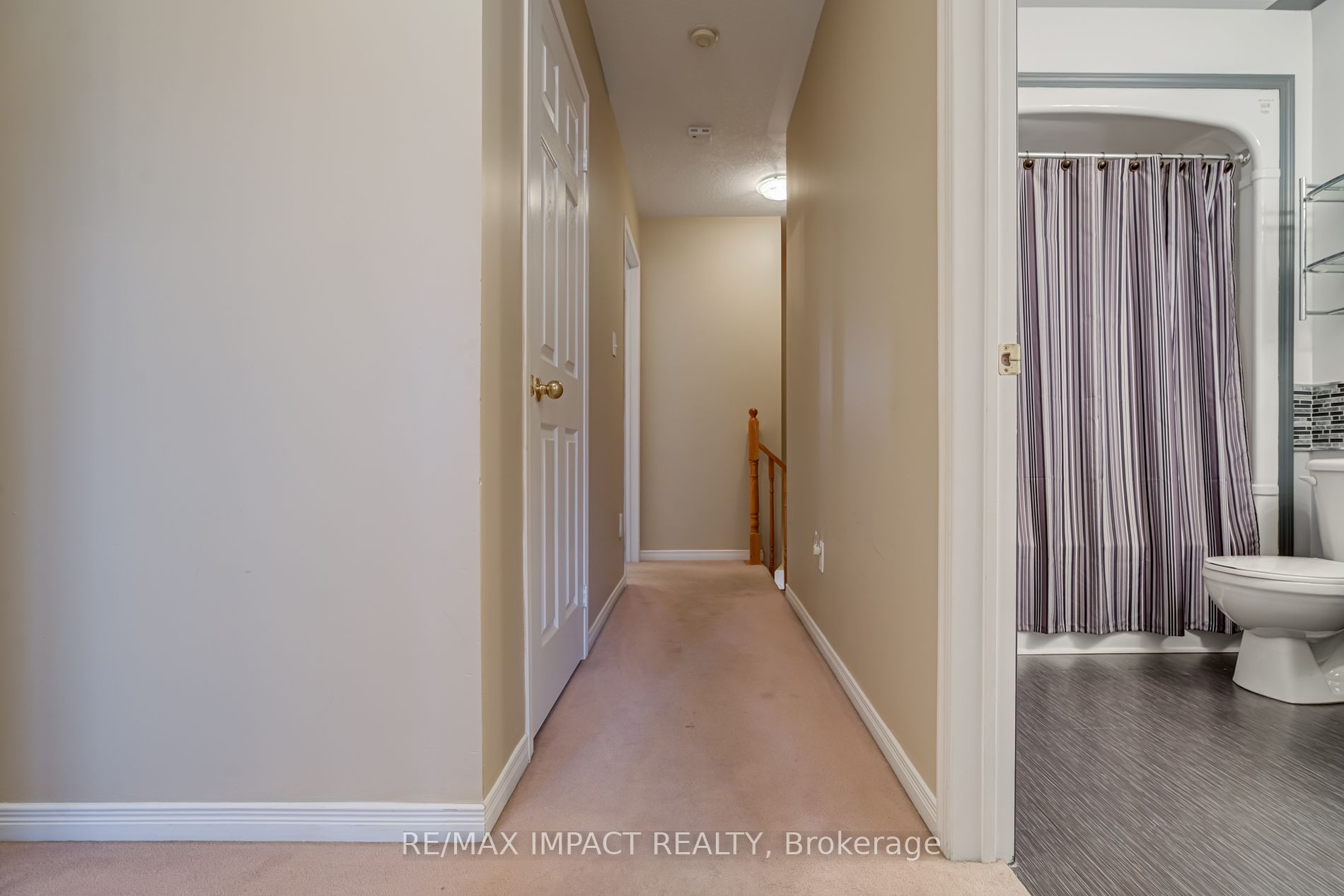 672 Coldstream Dr Property Photo 20