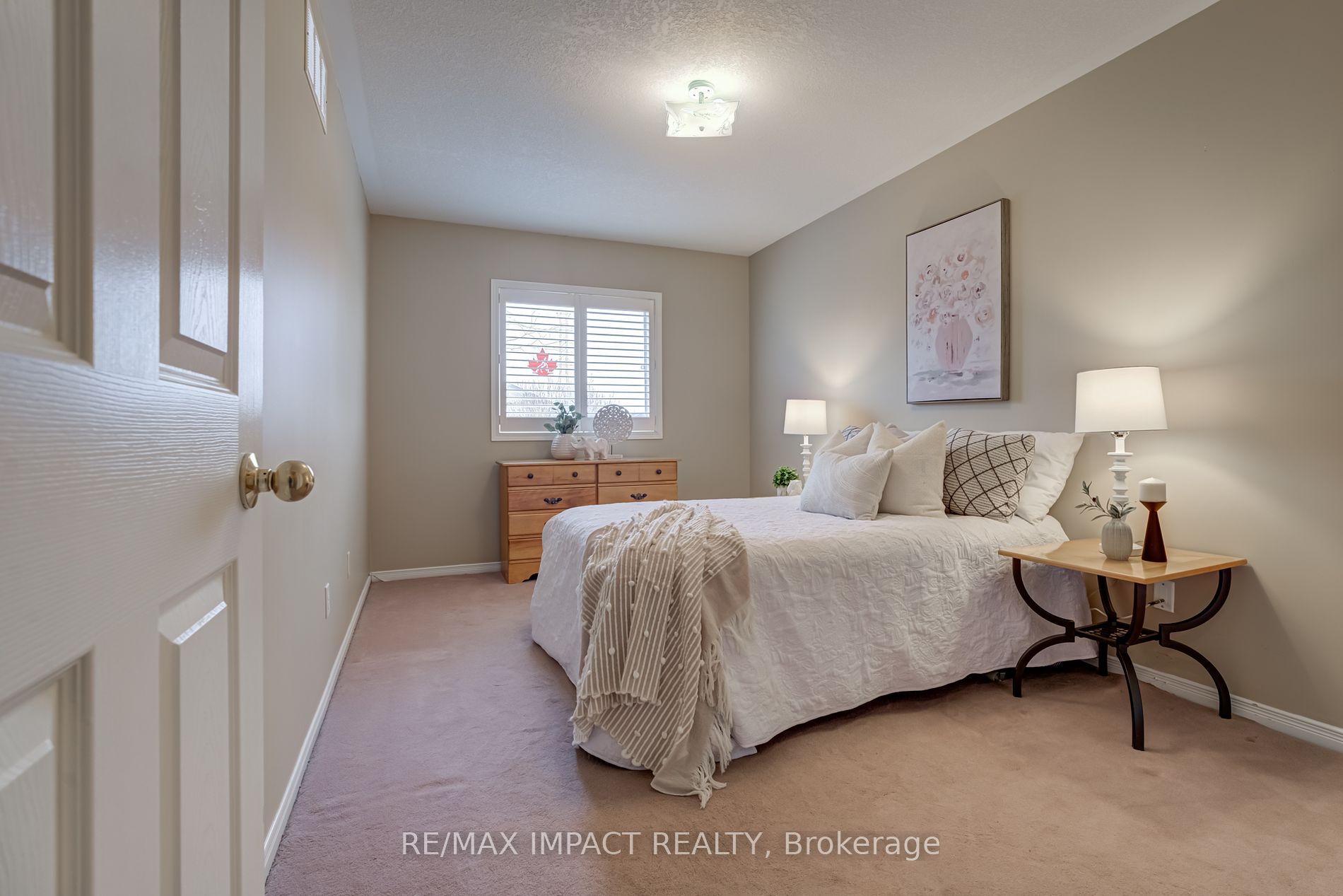 672 Coldstream Dr Property Photo 26