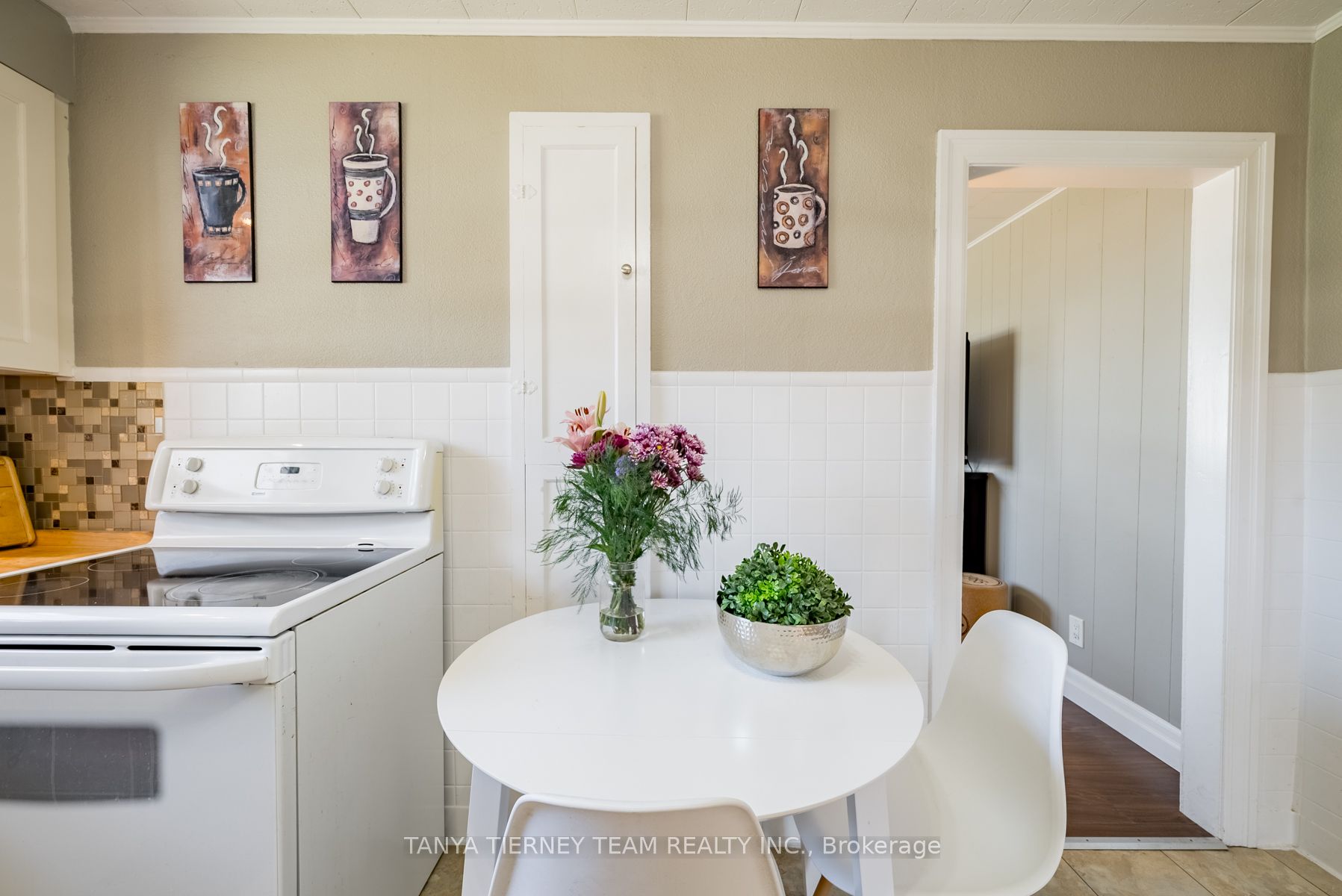 20 Albert St Property Photo 18
